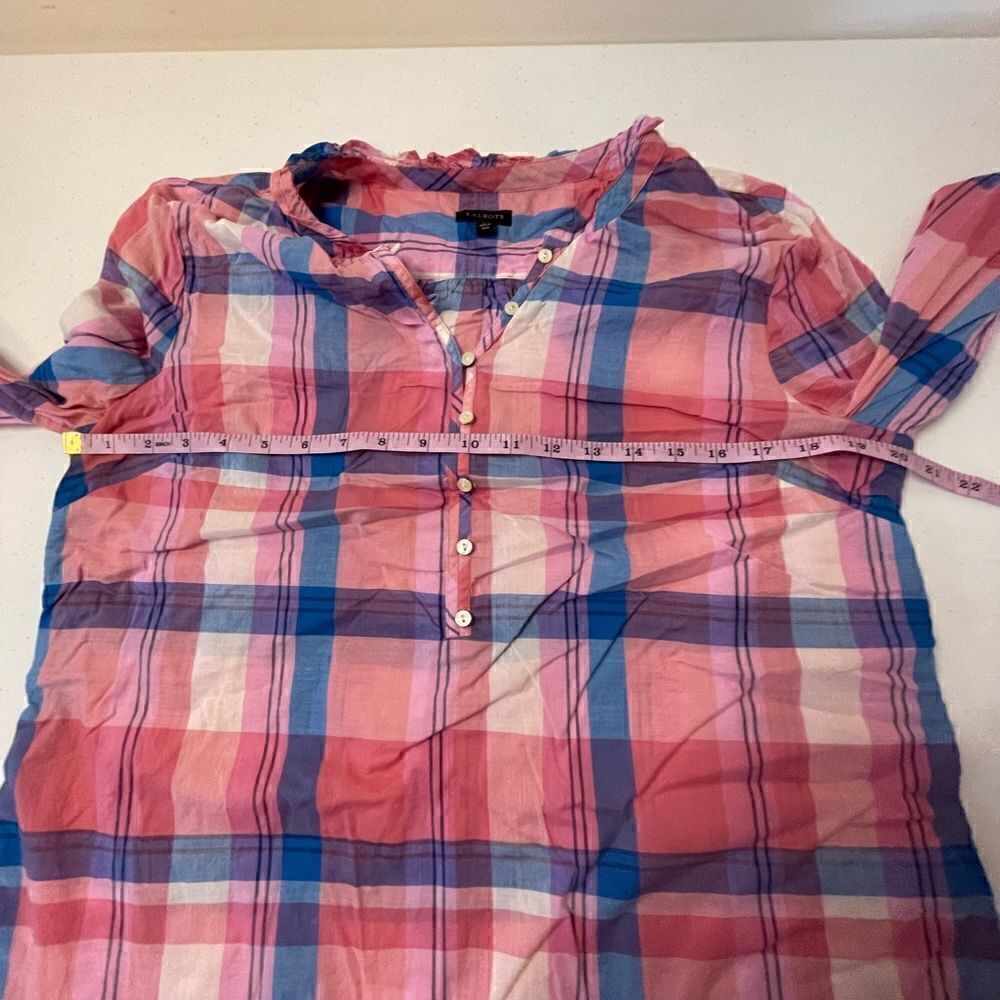 Talbots medium long sleeved blouse - Picture 7 of 7